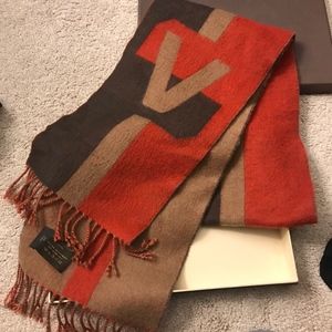 Louis Vuitton Men's Scarf